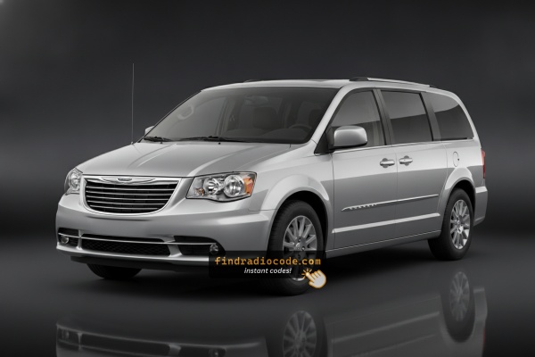 Chrysler Town & Country 2013 car photo