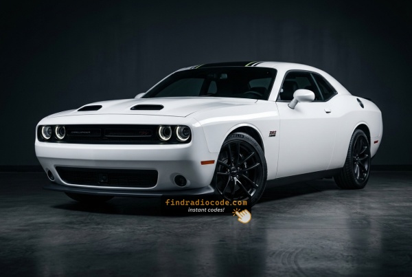 Dodge Challenger 2024 car photo